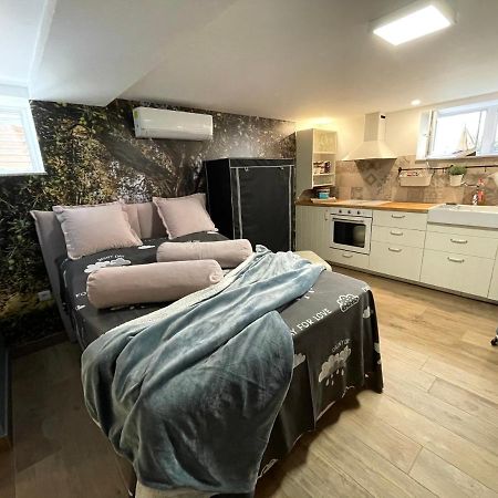 Studio Pod Room, Free Parking Задар Екстериор снимка