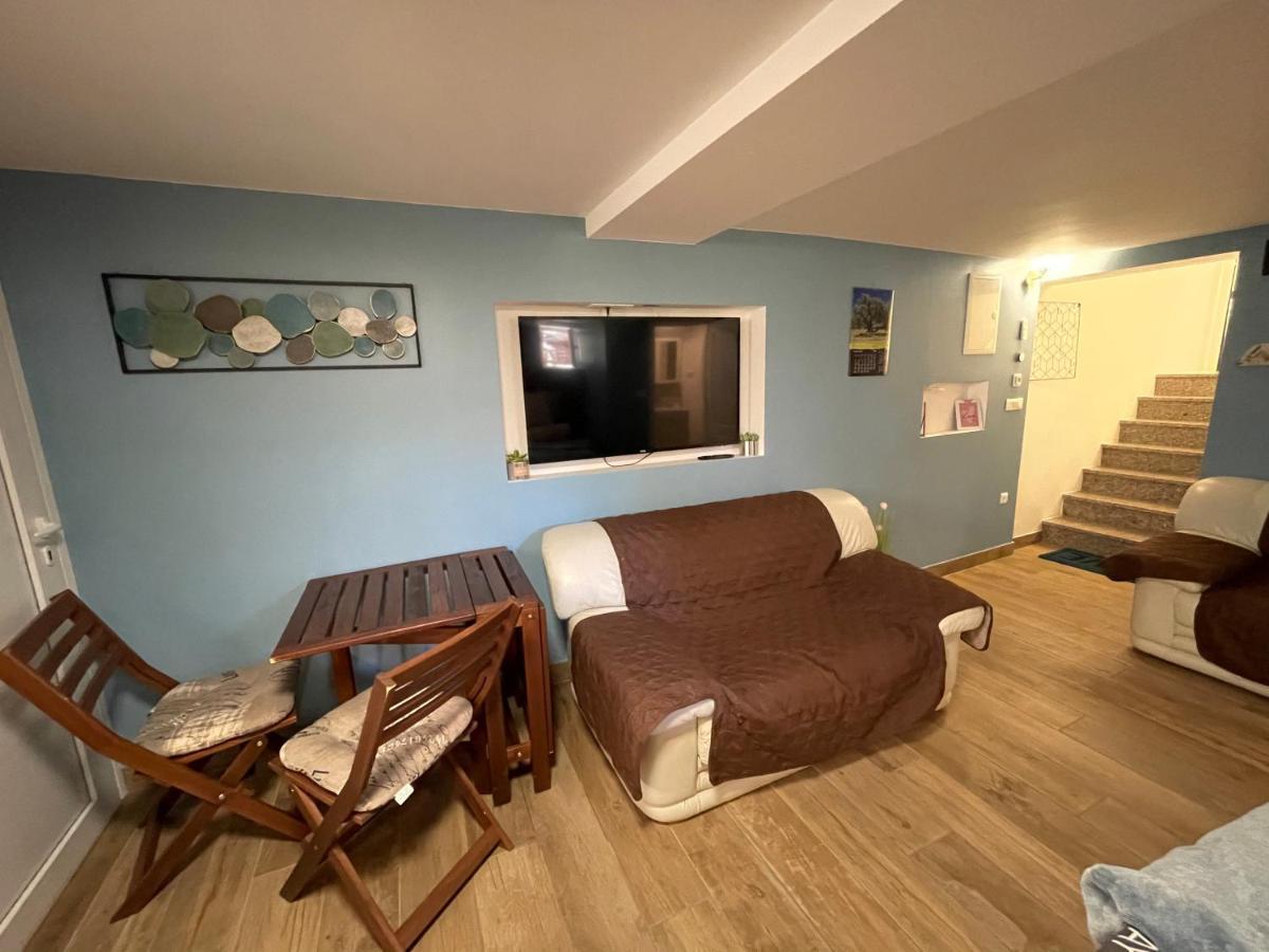 Studio Pod Room, Free Parking Задар Екстериор снимка