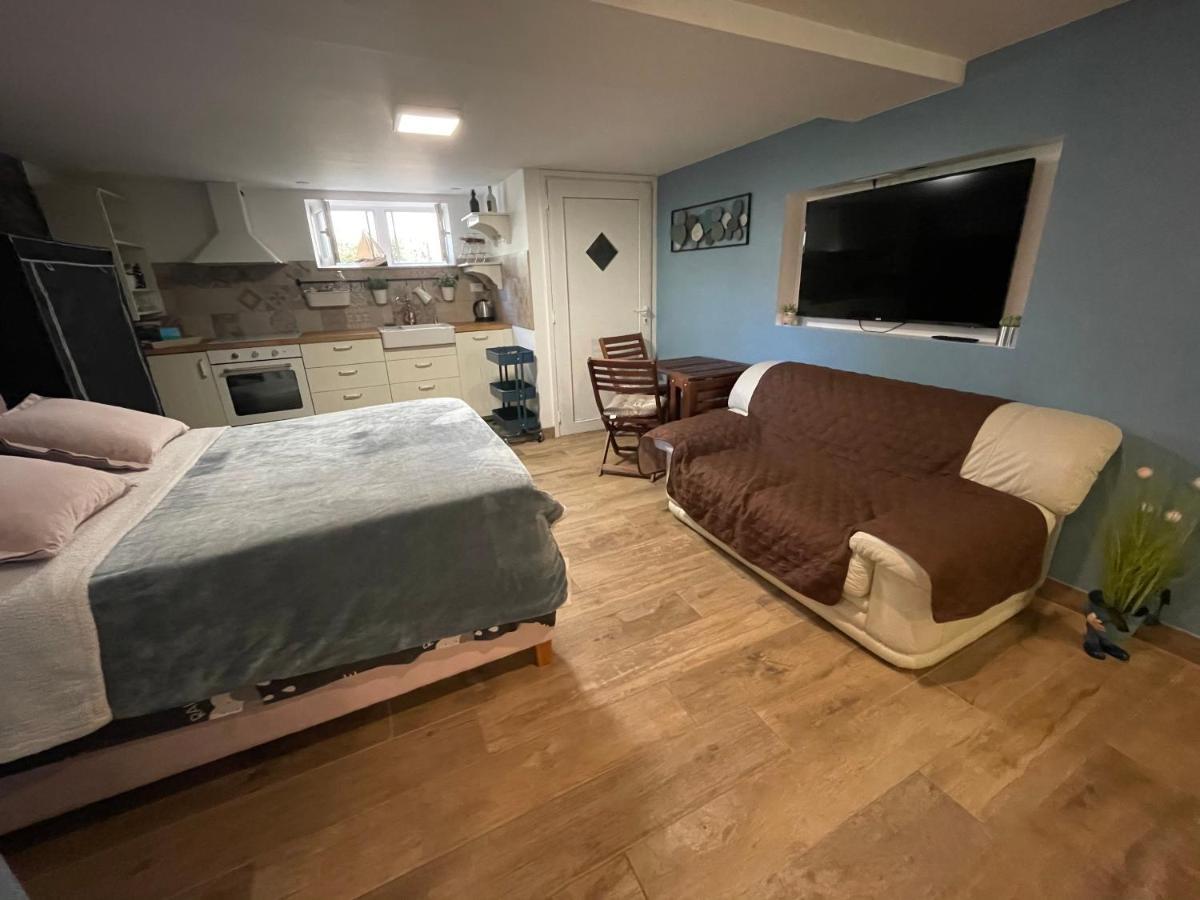 Studio Pod Room, Free Parking Задар Екстериор снимка